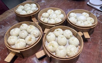 想学小笼包技术哪里有学校 学习包子技术要多久