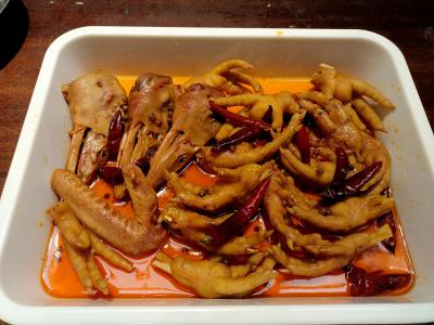 成都川味卤菜培训，成都卤菜培训学校排名哪家好？