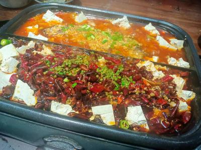    万州麻辣烤鱼技术培训哪家好？