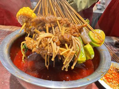 冷锅串串技术培训学校有哪些地方？蜀味缘餐饮培训学校