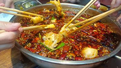 冷锅鱼技术培训学校哪家好？蜀味缘火锅鱼技术培训班深度解析