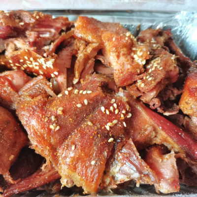 手撕烤鸭技术培训学什么比较好？蜀味缘手撕烤鸭技术培训班怎么样？
