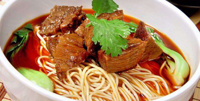 牛肉面技术培训哪里比较好？蜀味缘面食技术培训学校值得了解
